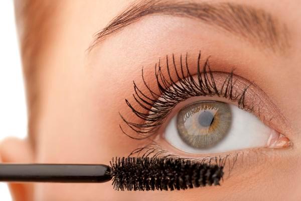 Volume-Boost Mascara